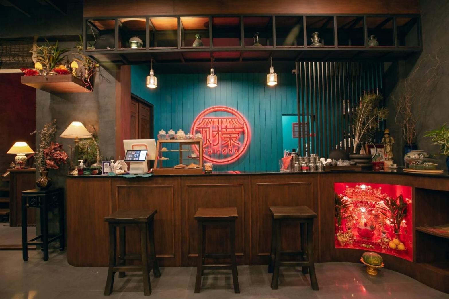 Caiyong Hometel & Cafe'S Studio Bangkok Esterno foto