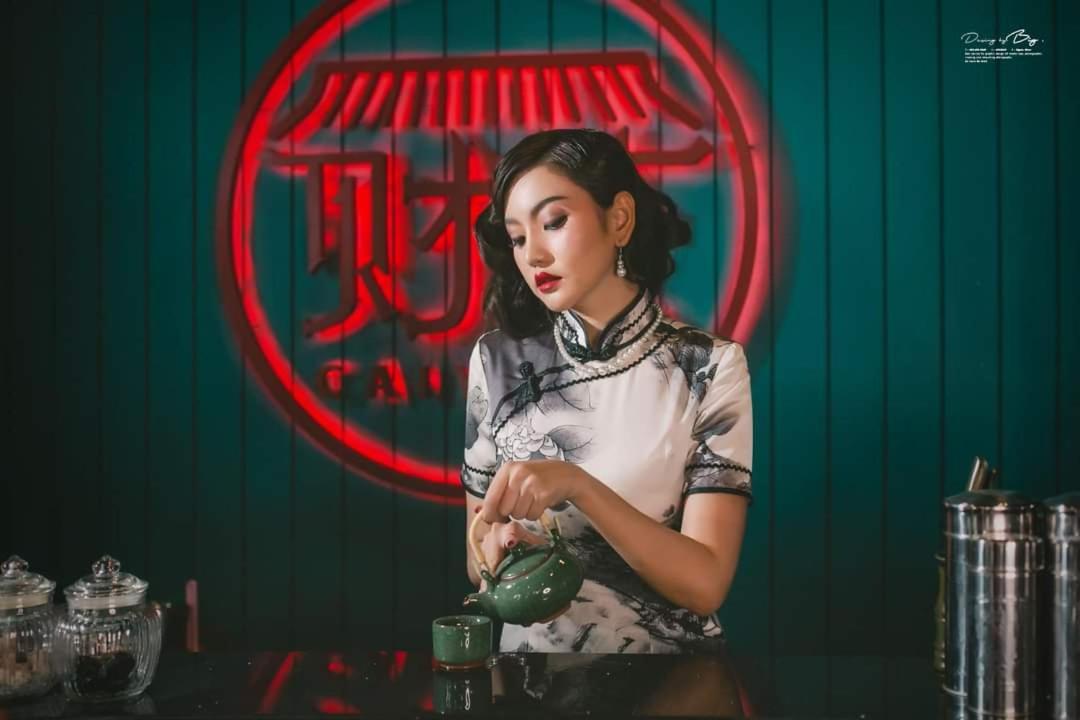 Caiyong Hometel & Cafe'S Studio Bangkok Esterno foto